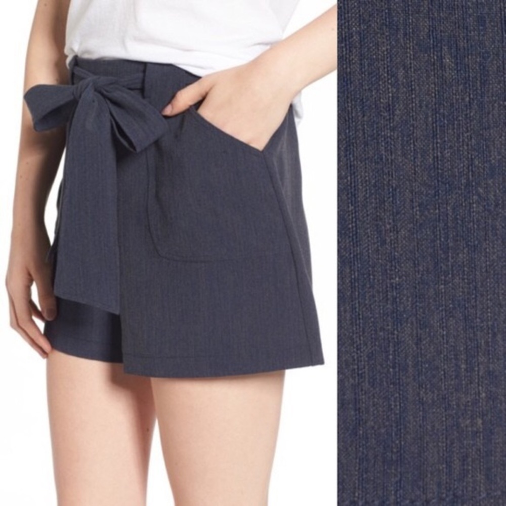 LEITH Tie Waist Patch Pocket Shorts- Navy
